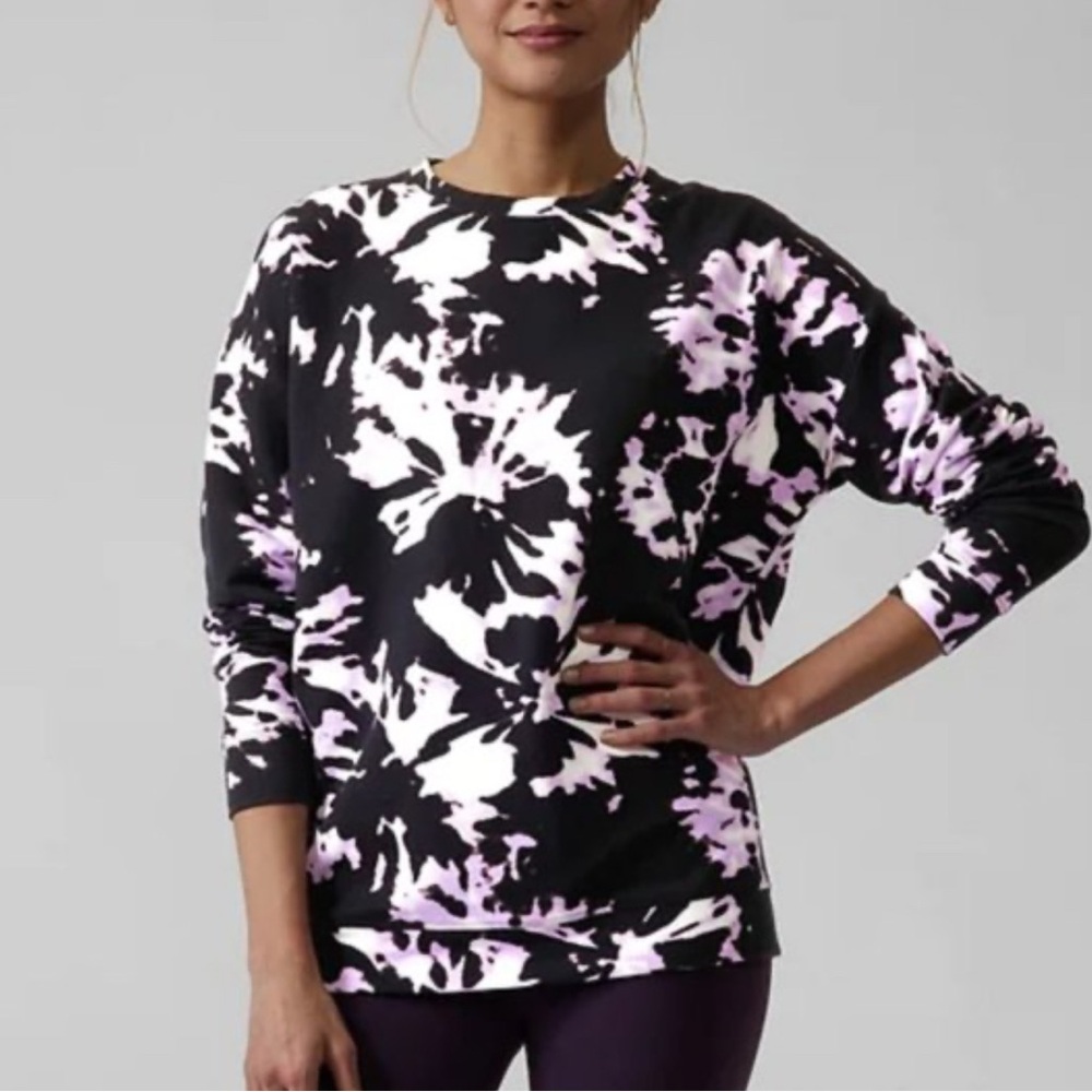 Athleta Balance Pullover in Elfin Purple Tye Dye pattern Size S